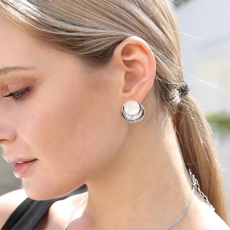 Ins Three-colored Painting Round Earrings Fashion Elegant Versatile Geometric Earrings For Women Jewelry - Image 3